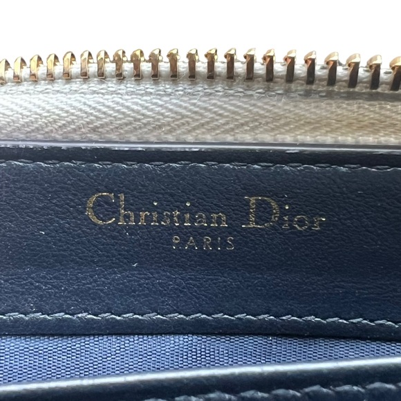 Dior Vibe Voyageur Zip Around Wallet - Picture 5 of 8